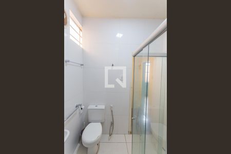 Banheiro da Suíte de casa à venda com 4 quartos, 365m² em São Cristóvão, Belo Horizonte