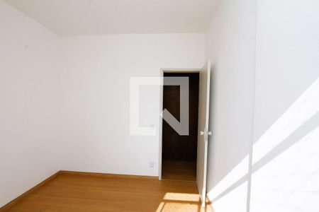 Quarto 1 de apartamento para alugar com 2 quartos, 76m² em Barro Preto, Belo Horizonte