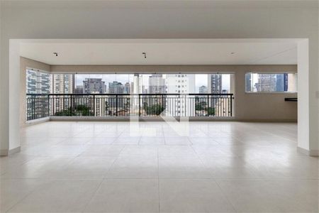 Apartamento à venda com 4 quartos, 213m² em Santo Amaro, São Paulo