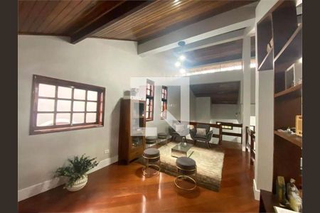 Casa à venda com 3 quartos, 250m² em Adalgisa, São Paulo
