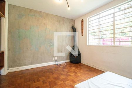 Casa à venda com 2 quartos, 80m² em Jardim Cordeiro, São Paulo