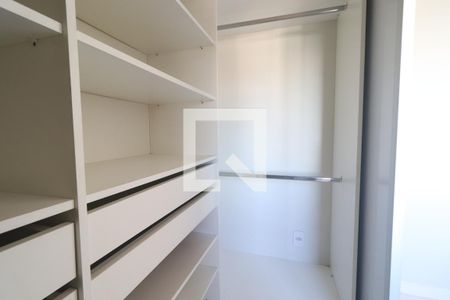 Closet Quarto 01 de apartamento para alugar com 2 quartos, 63m² em Vila Nova, Novo Hamburgo