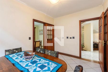 Casa à venda com 5 quartos, 425m² em Super Quadra Morumbi, São Paulo