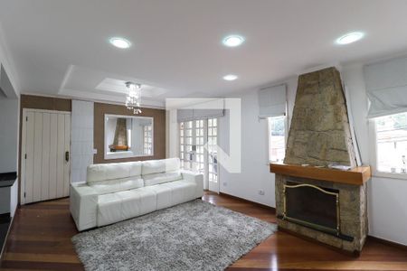 Casa de Condomínio para alugar com 3 quartos, 280m² em Vila Santos, São Paulo