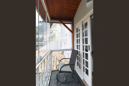 Casa de Condomínio para alugar com 3 quartos, 280m² em Vila Santos, São Paulo