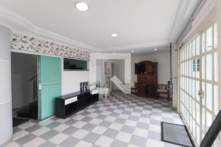 Casa de Condomínio para alugar com 3 quartos, 280m² em Vila Santos, São Paulo