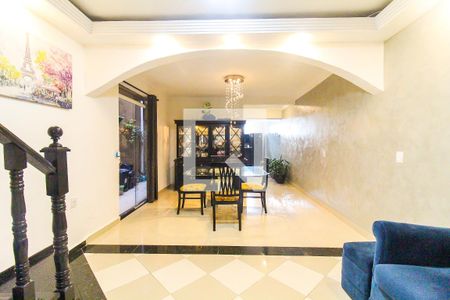 Sala e Sala de Jantar de casa para alugar com 4 quartos, 250m² em Cidade Nova São Miguel, São Paulo