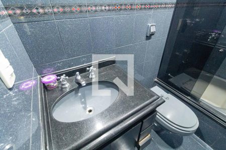 Banheiro da Suíte de casa para alugar com 4 quartos, 220m² em Cambuci, São Paulo