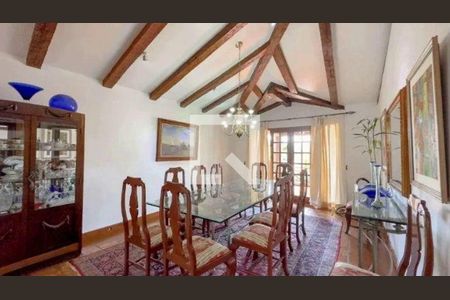 Casa à venda com 5 quartos, 900m² em Alphaville Residencial Zero, Barueri