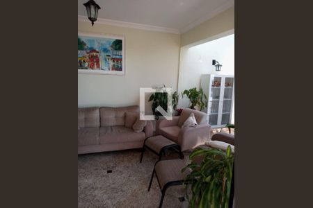 Apartamento para alugar com 3 quartos, 210m² em Vila Monumento, São Paulo