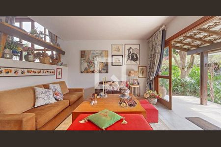 Casa à venda com 4 quartos, 320m² em Residencial Tres (Alphaville), Santana de Parnaíba