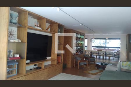 Apartamento à venda com 3 quartos, 220m² em Cerqueira César, São Paulo