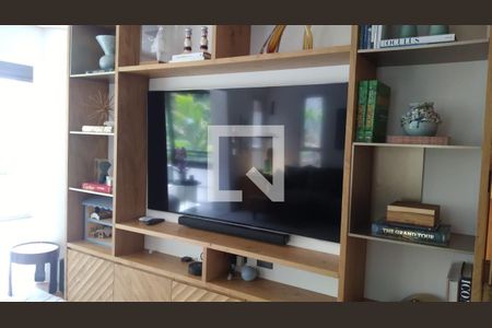 Apartamento à venda com 3 quartos, 220m² em Cerqueira César, São Paulo