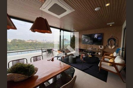 Casa à venda com 4 quartos, 650m² em Tamboré, Santana de Parnaíba