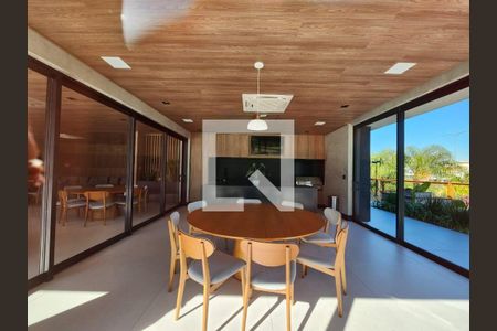 Casa à venda com 4 quartos, 650m² em Tamboré, Santana de Parnaíba