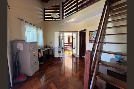 Casa à venda com 4 quartos, 534m² em Parque dos Passaros, São Bernardo do Campo