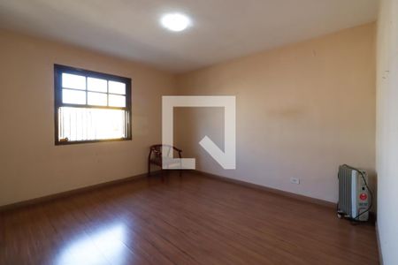 Quarto 1 de casa à venda com 2 quartos, 130m² em Vila Dalila, São Paulo