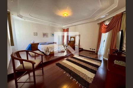 Casa à venda com 4 quartos, 300m² em Parque dos Passaros, São Bernardo do Campo