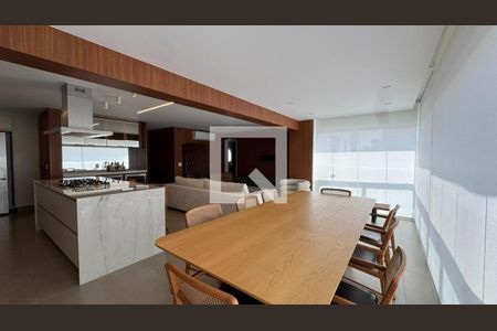 Apartamento à venda com 3 quartos, 132m² em Vila Gertrudes, São Paulo