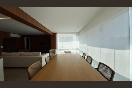 Apartamento à venda com 3 quartos, 132m² em Vila Gertrudes, São Paulo