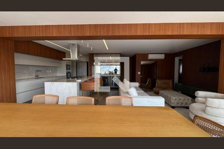 Apartamento à venda com 3 quartos, 132m² em Vila Gertrudes, São Paulo
