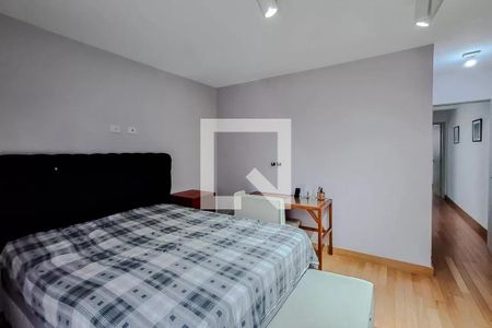 Foto 38 de casa à venda com 3 quartos, 200m² em Cambuci, São Paulo