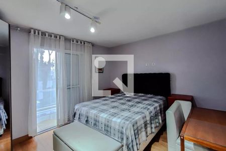 Foto 35 de casa à venda com 3 quartos, 200m² em Cambuci, São Paulo