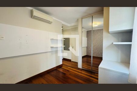 Apartamento para alugar com 3 quartos, 168m² em Água Branca, São Paulo