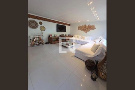 Casa à venda com 4 quartos, 312m² em Recreio dos Bandeirantes, Rio de Janeiro