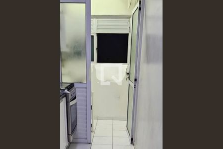 Apartamento à venda com 2 quartos, 49m² em Vila Alóis, São Paulo