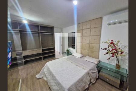 Casa à venda com 4 quartos, 360m² em Vargem Grande, Rio de Janeiro