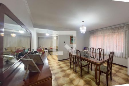 Sala de casa à venda com 3 quartos, 132m² em Vila Monumento, São Paulo