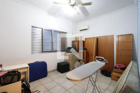 Quarto 2 de casa à venda com 4 quartos, 190m² em Alto da Lapa, São Paulo