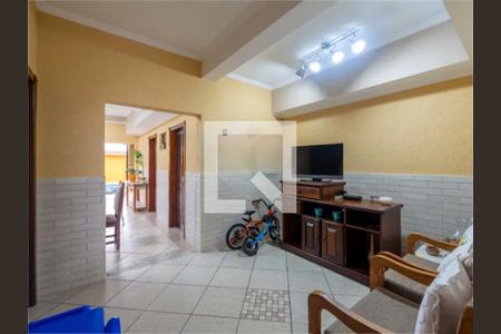 Casa à venda com 3 quartos, 199m² em Chácara Inglesa, São Paulo