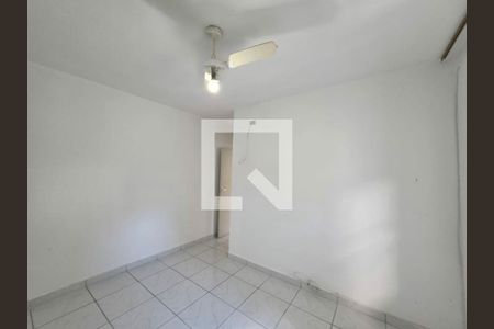 Casa à venda com 2 quartos, 110m² em Vila Nova Alba, São Paulo