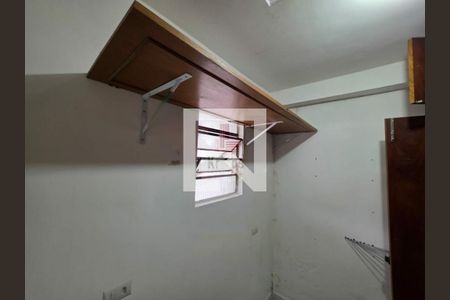 Casa à venda com 2 quartos, 110m² em Vila Nova Alba, São Paulo