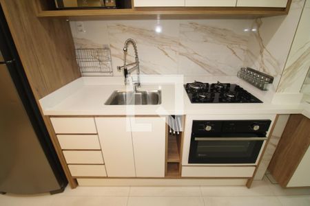 Sala / Cozinha de apartamento à venda com 2 quartos, 42m² em Vila Guaca, São Paulo