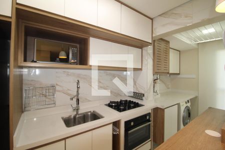 Sala / Cozinha de apartamento à venda com 2 quartos, 42m² em Vila Guaca, São Paulo