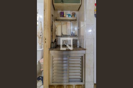 Banheiro de apartamento à venda com 3 quartos, 57m² em Artur Alvim, São Paulo