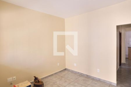 Sala de casa para alugar com 3 quartos, 120m² em Sagrada Família, Belo Horizonte