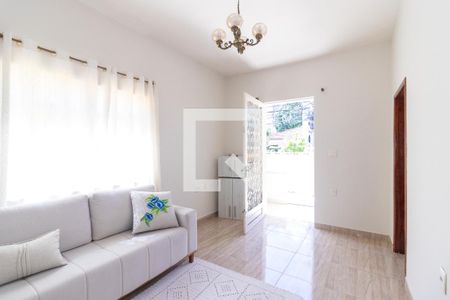 Sala de casa para alugar com 3 quartos, 403m² em Praça Seca, Rio de Janeiro