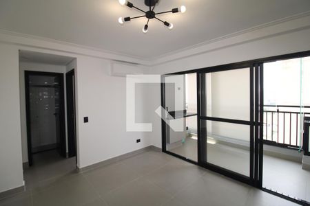 Sala / Cozinha de apartamento para alugar com 1 quarto, 40m² em Jardim São Paulo, São Paulo