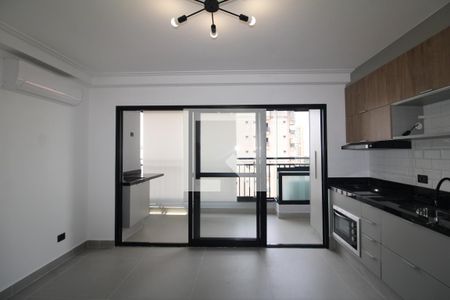Sala / Cozinha de apartamento para alugar com 1 quarto, 40m² em Jardim São Paulo, São Paulo