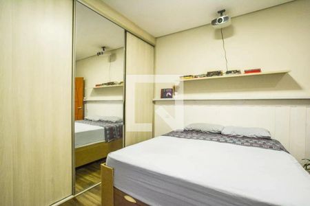 Casa à venda com 3 quartos, 165m² em Campestre, Santo André