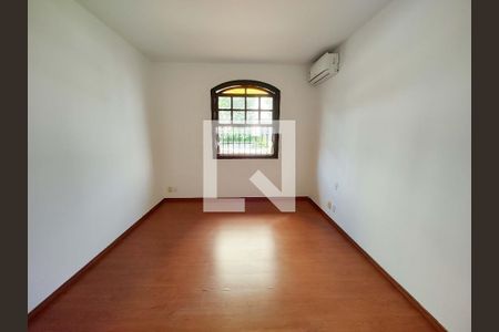 Casa para alugar com 3 quartos, 228m² em Santo Amaro, São Paulo