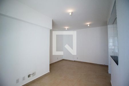 Sala de apartamento para alugar com 3 quartos, 80m² em Parque Campolim, Sorocaba