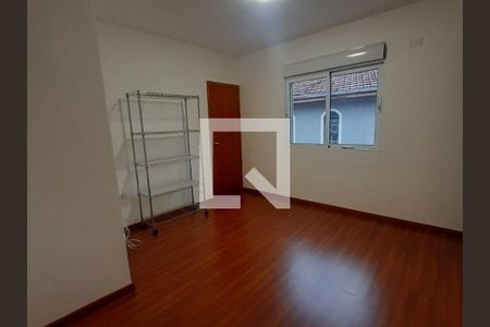 Casa à venda com 3 quartos, 250m² em Planalto Paulista, São Paulo