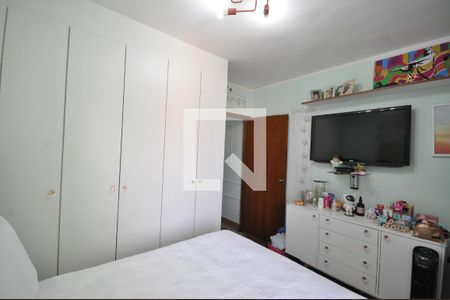 Suíte 1 de casa à venda com 3 quartos, 150m² em Vila Constança, São Paulo