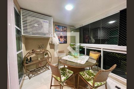 Apartamento à venda com 4 quartos, 107m² em Barra da Tijuca, Rio de Janeiro