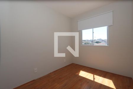 Quarto 1 de apartamento para alugar com 1 quarto, 27m² em Vila Ema, São Paulo